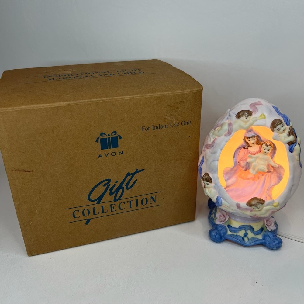 AVON INSPIRATIONAL Light MADONNA AND‎ CHILD Ceramic Figurine - Picture 2 of 16